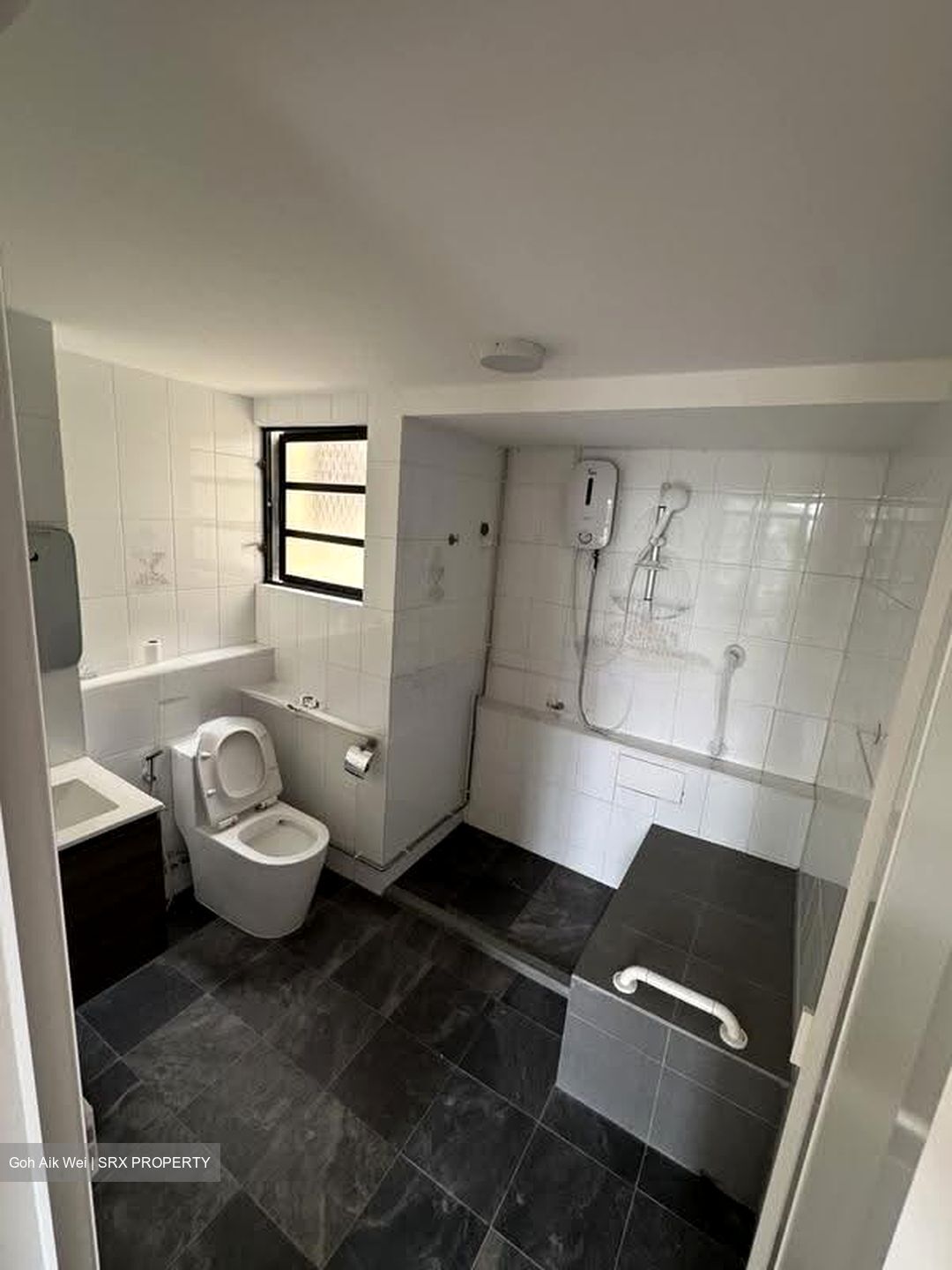 Pinewood Gardens (D10), Condominium #610205281